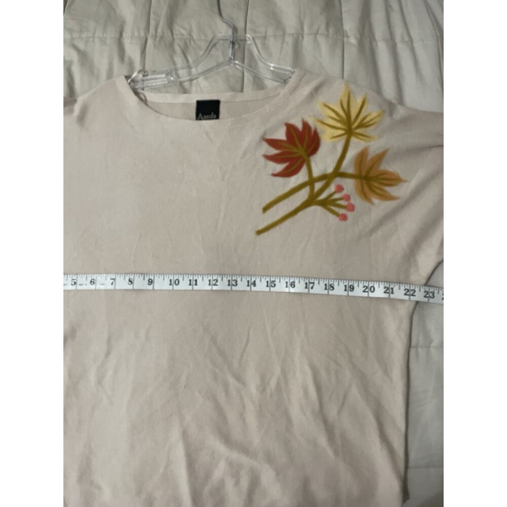 AAeda Sweater Women L Large Beige 3/4 Sleeve Felted Flowers Soft Boho Hippie - Picture 4 of 7